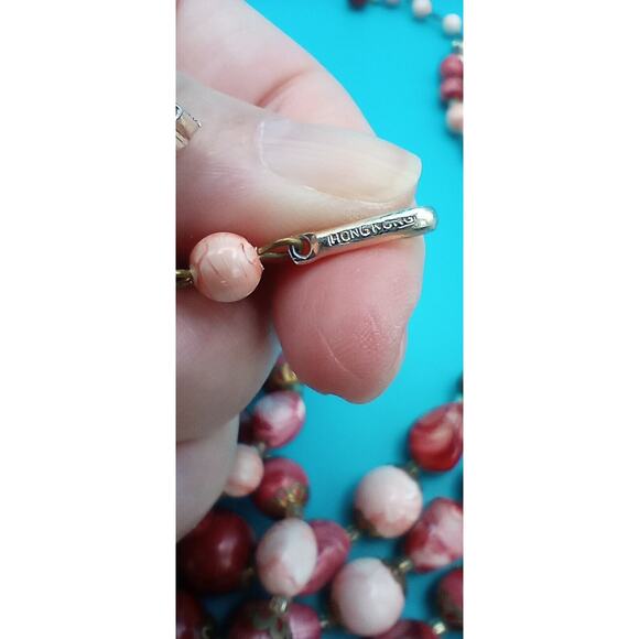 Vintage 5 Strand Beaded Choker Necklace Cranberry Red White Marble Hong Kong - Picture 7 of 8